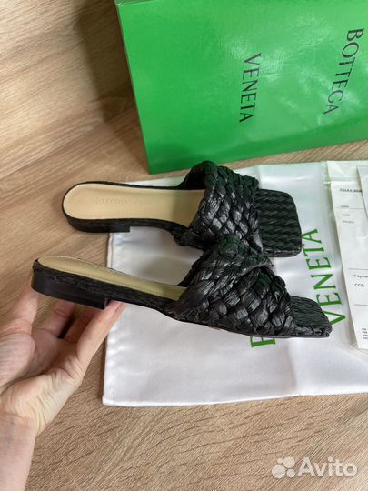 Шлепки bottega veneta 36 новые кожа