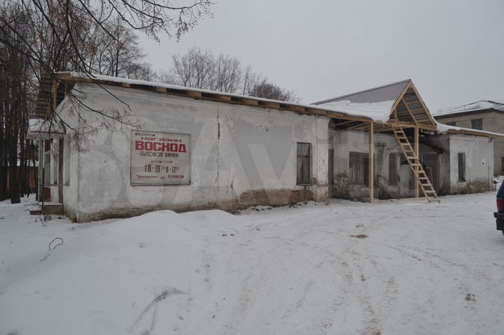 Помещение свободного назначения, 300 м²