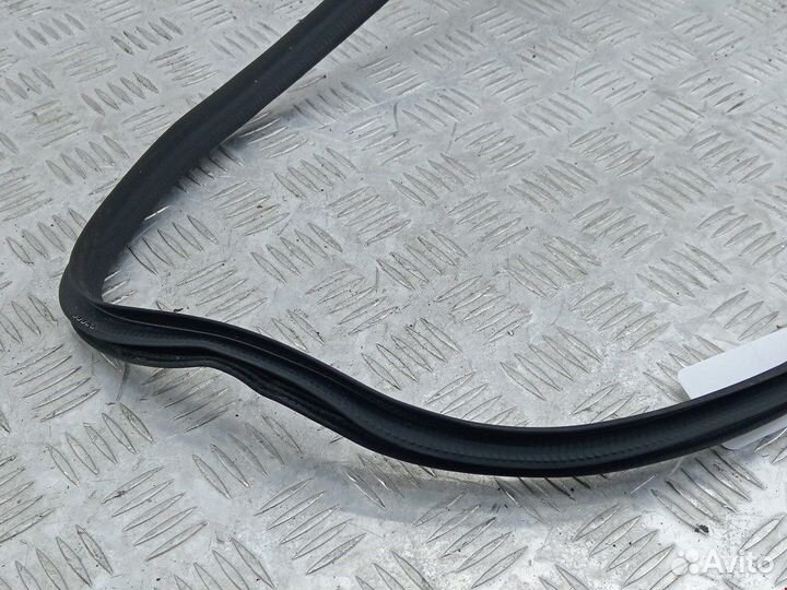 Уплотнитель двери для Hyundai-KIA i10 1