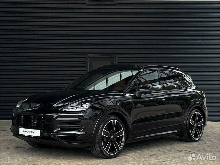 Porsche Cayenne, 2022