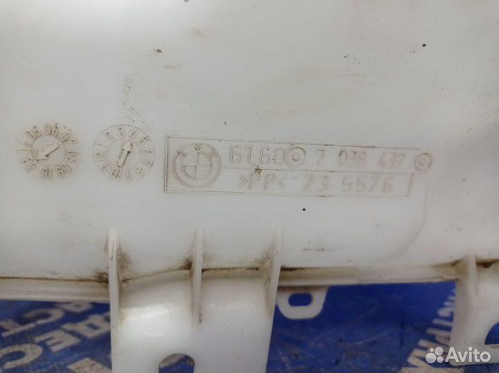 Бачок омывателя Bmw E39 седан M52B20 2000