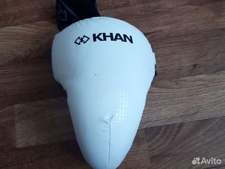 Отдам экипировку, размер М (примерно)