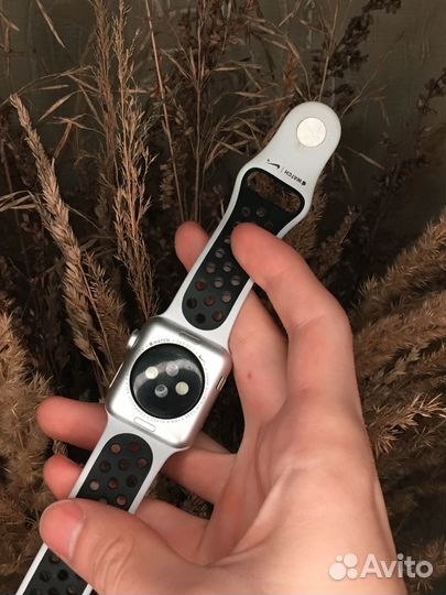 Apple watch 3 nike