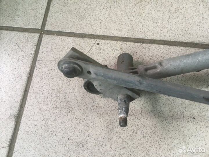 Трапеция стеклоочистителя Ford Mondeo III 2000