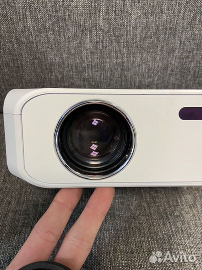 Проектор Hyper Cinema B8