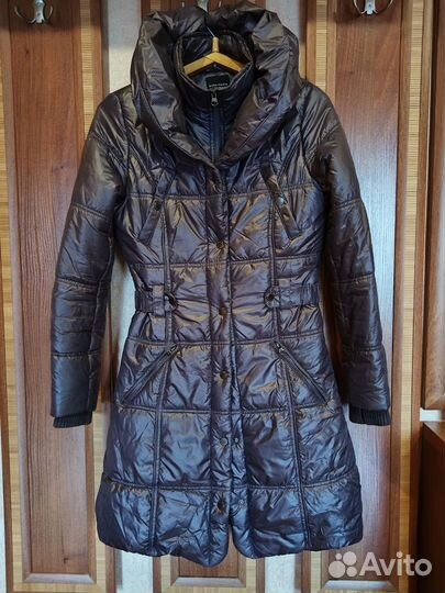 Женская верхняя демисезонная одежда р-р 42-44