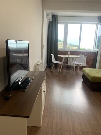 Квартира-студия, 42 м², 13/18 эт.