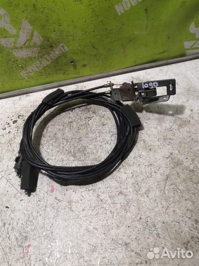 Трос открывания багажника Хонда Лого