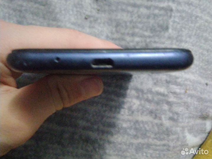 Samsung Galaxy A01, 2/16 ГБ