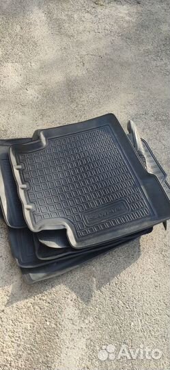 Коврики резиновые Hyundai Santa fe Grand