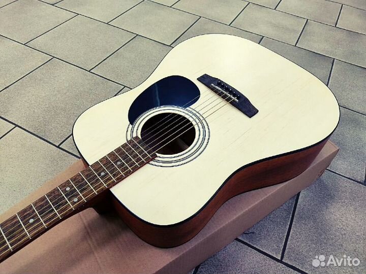 Акустическая гитара Cort
