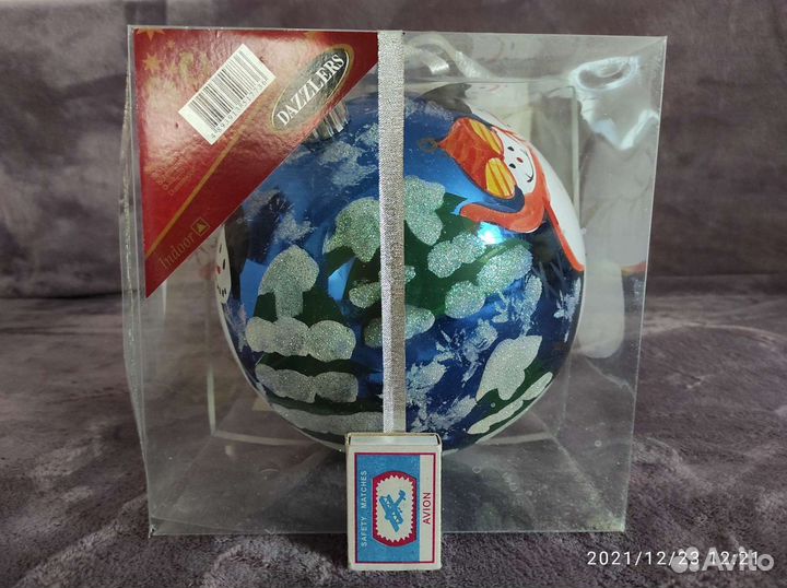 Большой ëлочный шар