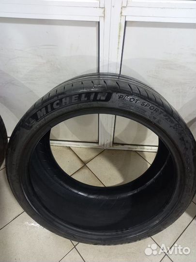 Michelin Pilot Sport 275/35 R20 и 245/40 R20 102Y