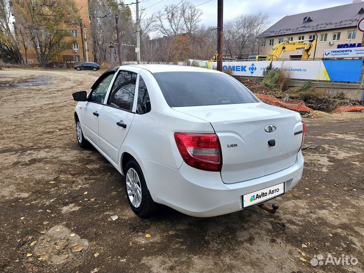 LADA Granta 1.6 МТ, 2015, 137 155 км