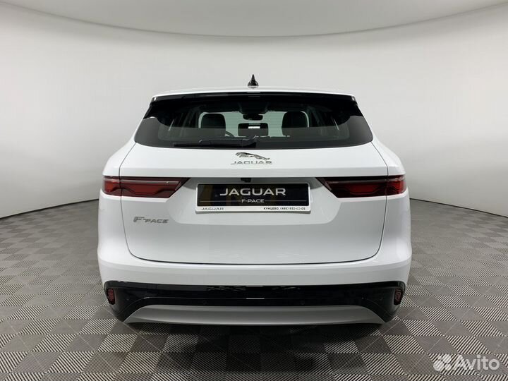 Jaguar F-Pace 2.0 AT, 2021