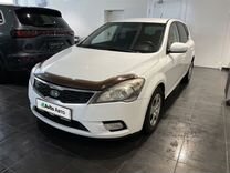 Kia Ceed 1.6 AT, 2012, 216 460 км, с пробегом, цена 870 000 руб.