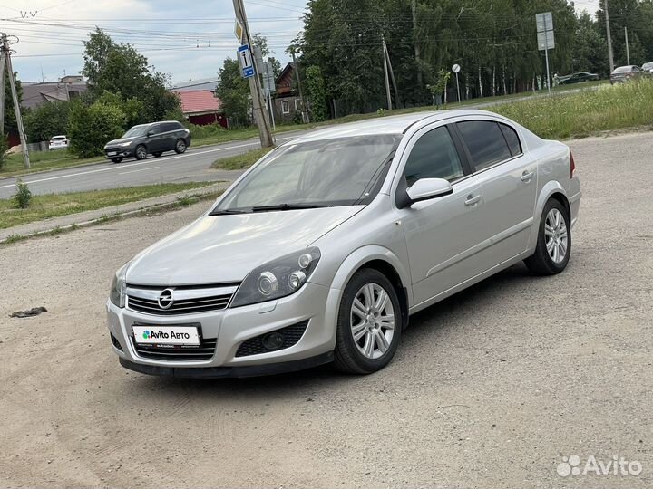 Opel Astra 1.6 МТ, 2008, 232 000 км