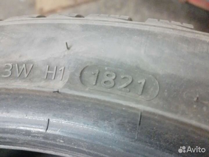 Hankook Winter I'Cept Evo 3 W330 265/35 R20