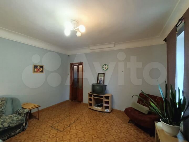 3-к. квартира, 72,1 м², 1/2 эт.