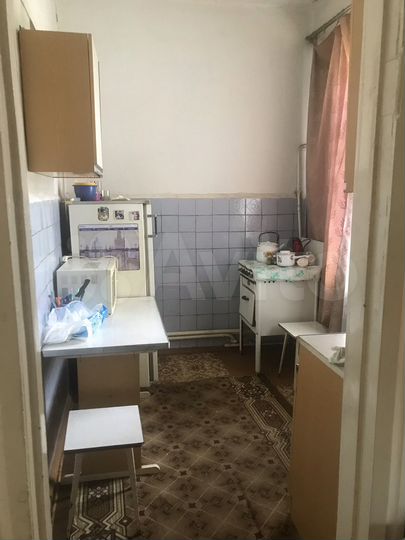 3-к. квартира, 52 м², 1/1 эт.