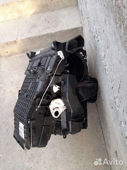 Корпус печки Nissan Note