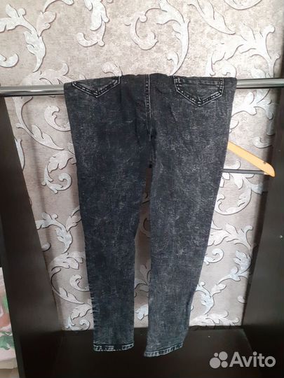 Джинсы
