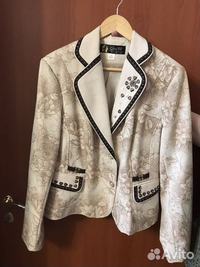 Женская одежда