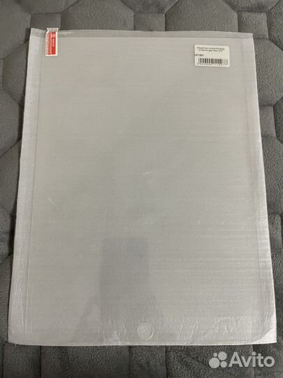 Защитное стекло на iPad 10.5