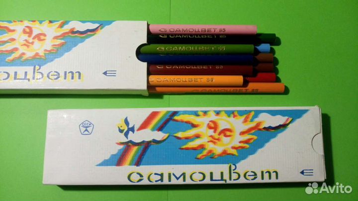 Набор цветных карандашей 