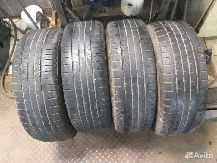 Continental CrossContact LX25 215/65 R16 98H