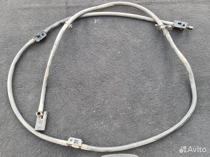 Шланг омывателя лобового стекла Mercedes C205