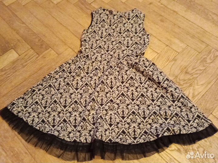 Нарядное платье для девочки 116