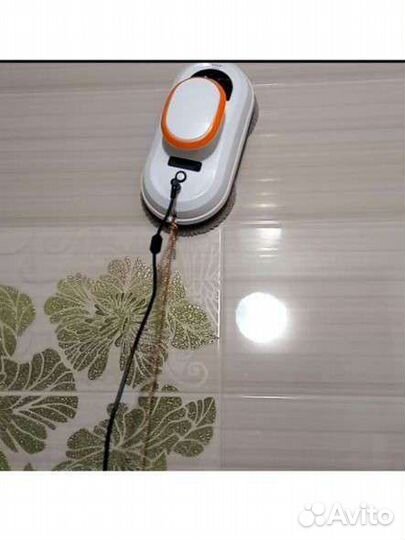 Робот для мытья окон