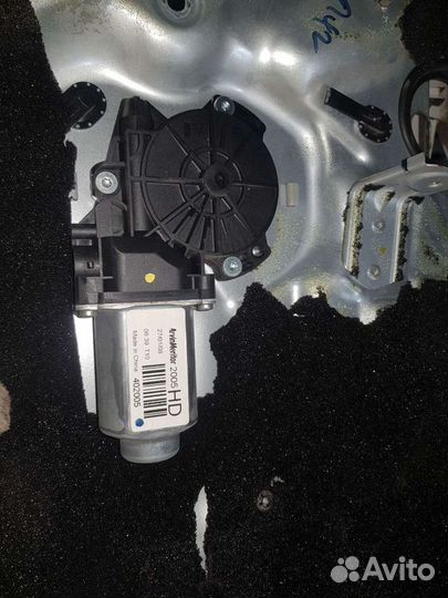 Стеклоподьемник задний Hyundai elantra hd