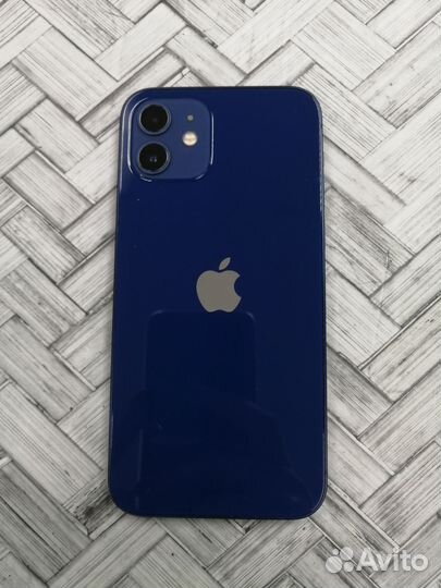 iPhone 12, 64 ГБ