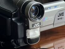 Видеокамера JVC GR-SXM460A