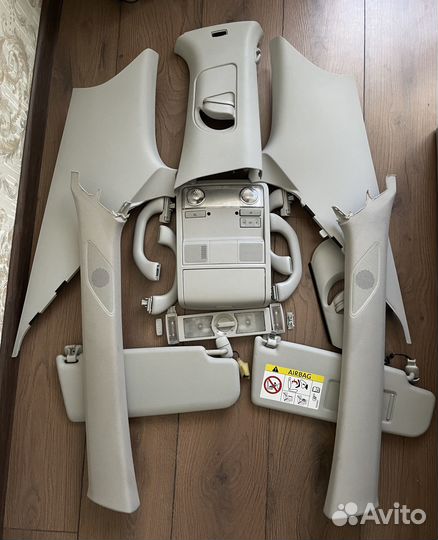 Белый пластик салона и потолок Volkswagen Jetta 6