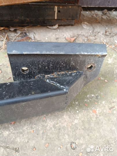 Фаркоп на toyota fielder