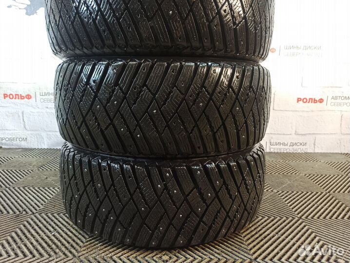 Goodyear Ultragrip Ice Arctic 215/55 R17 94T