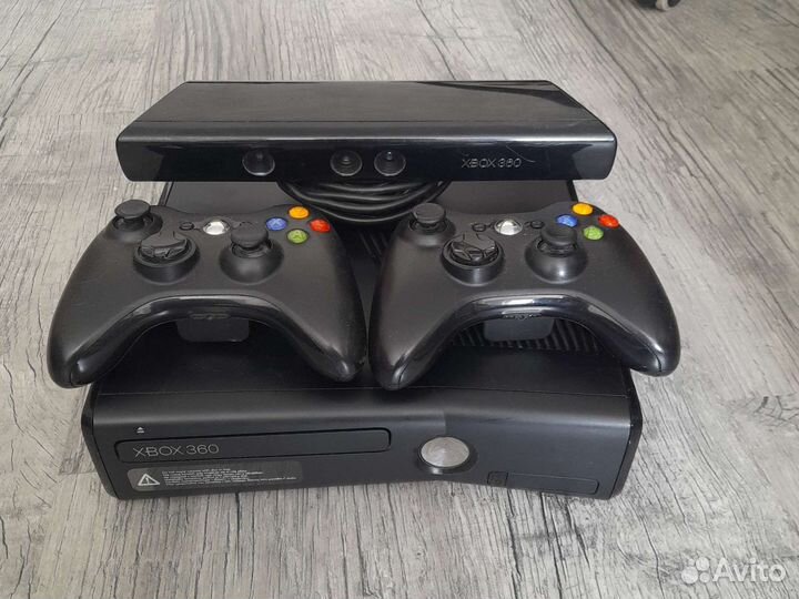 Xbox 360 slim 500gb прошитый aurora 80+ игр