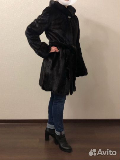 Шуба норковая с капюшоном 42 44