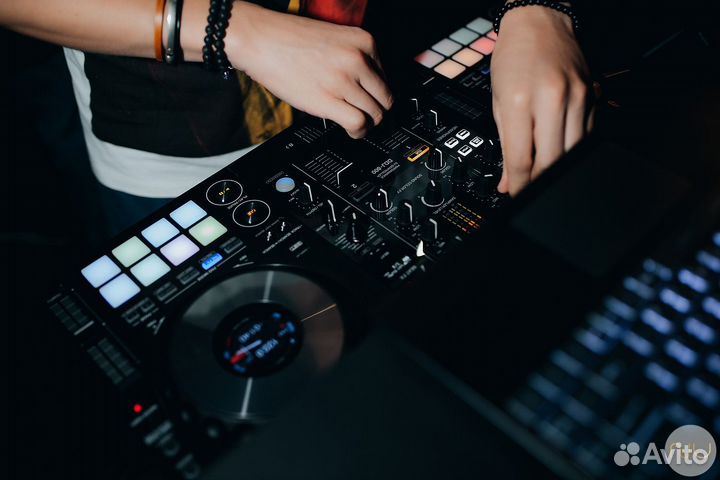 Dj контролер Pioneer DDJ-800