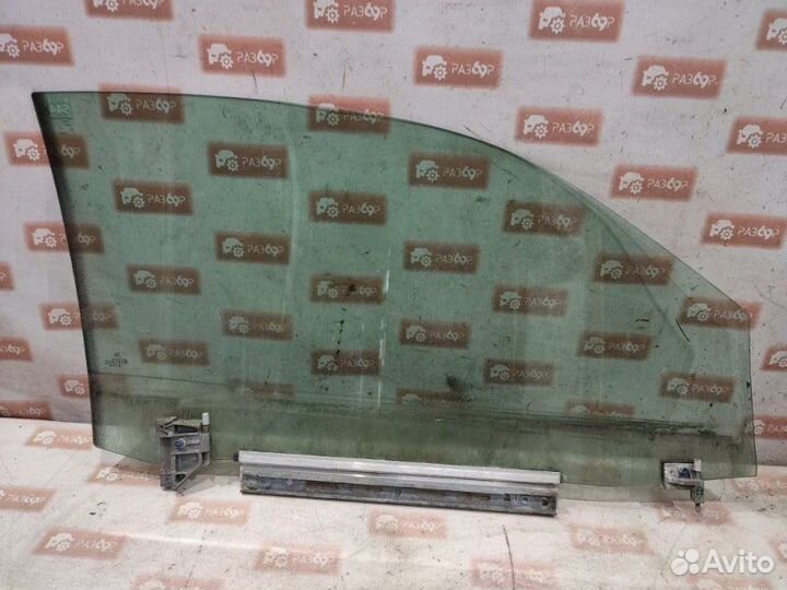 Стекло двери переднее левое Mercedes-Benz