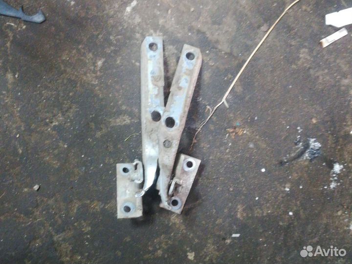 Капот ауди 80 б4