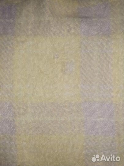 Свитер женский