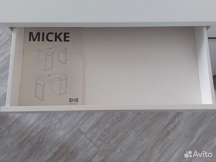 Письменный стол IKEA micke микке
