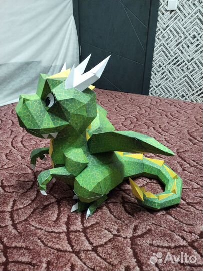 Продам ручную работу из бумаги дракона