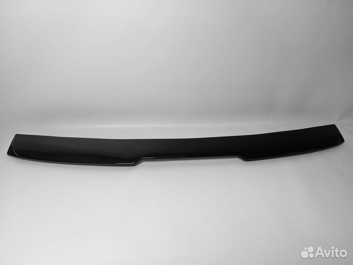 BMW 3 e90 козырек на заднее стекло