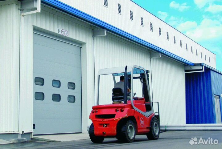 Промышленные секционные ворота