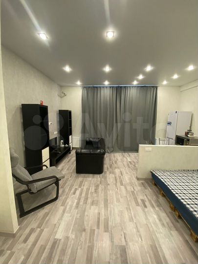 Комната 44 м² в 1-к., 3/17 эт.